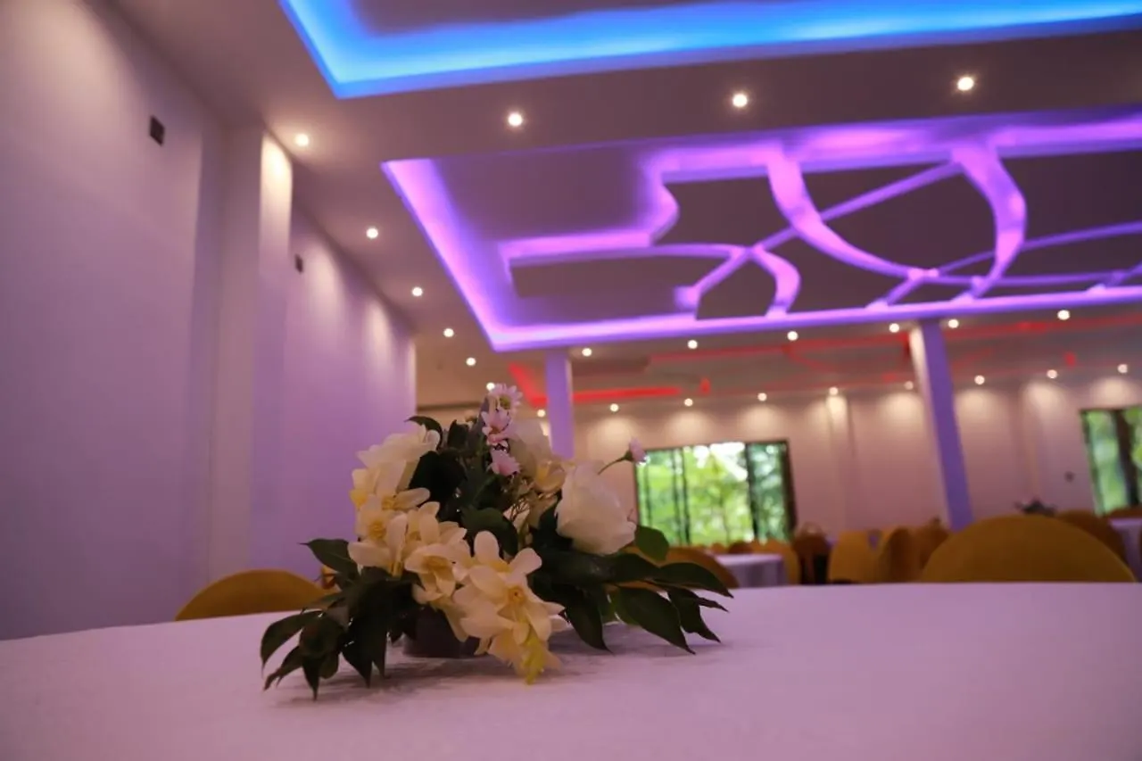 Hotel Green Fall Kandyan